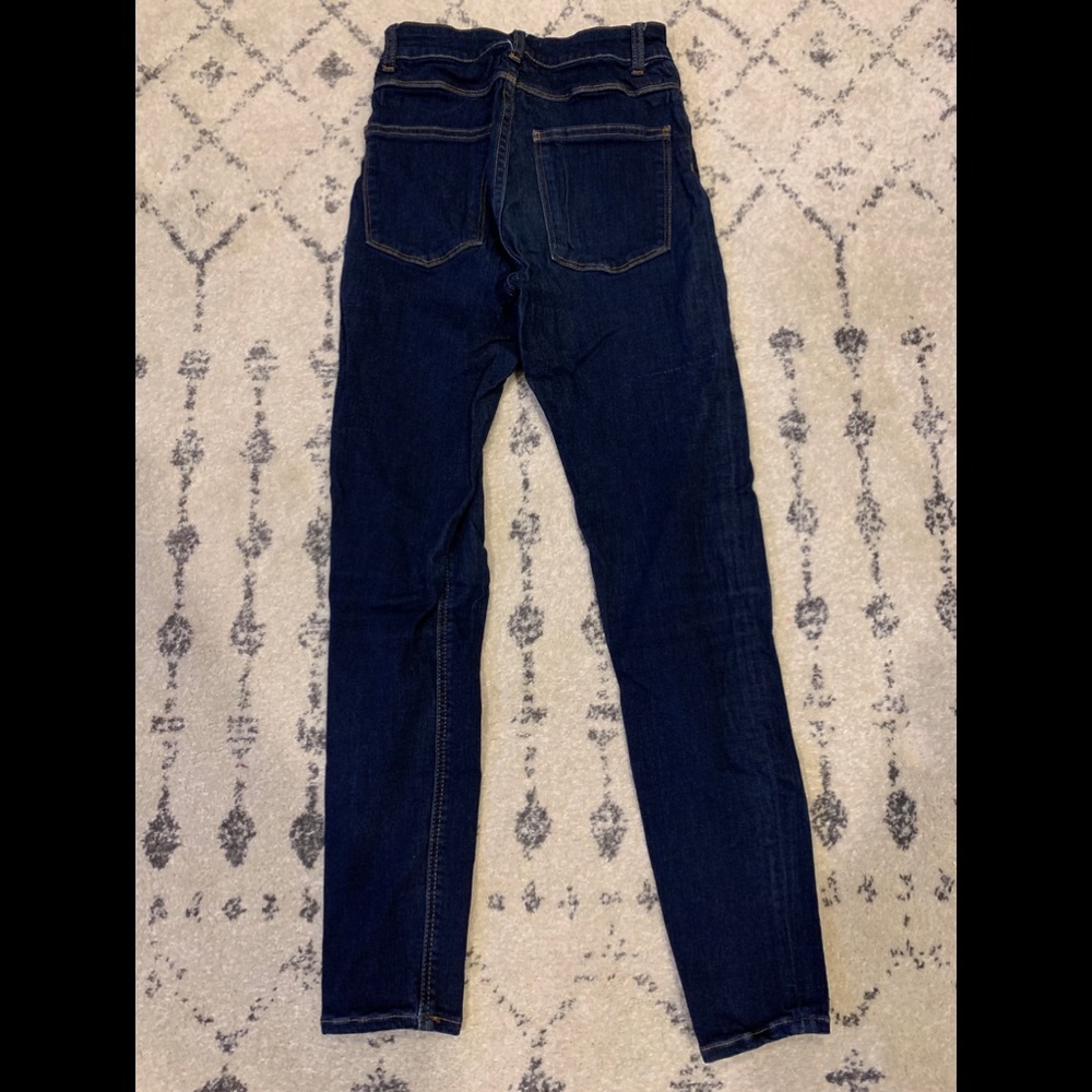 Women’s high wasted jean